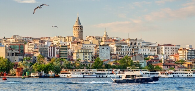 Istanbul galata tower and city