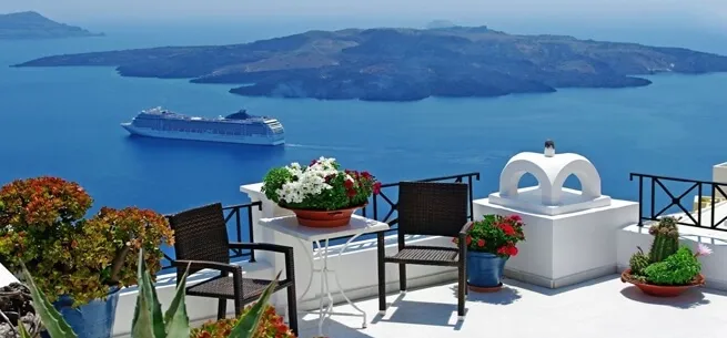 Santorini cruise
