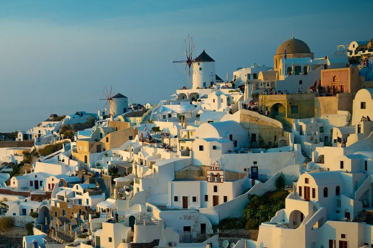 12-Day Italy and Greece Tour: Rome, Pompeii, Santorini, Crete & Athens